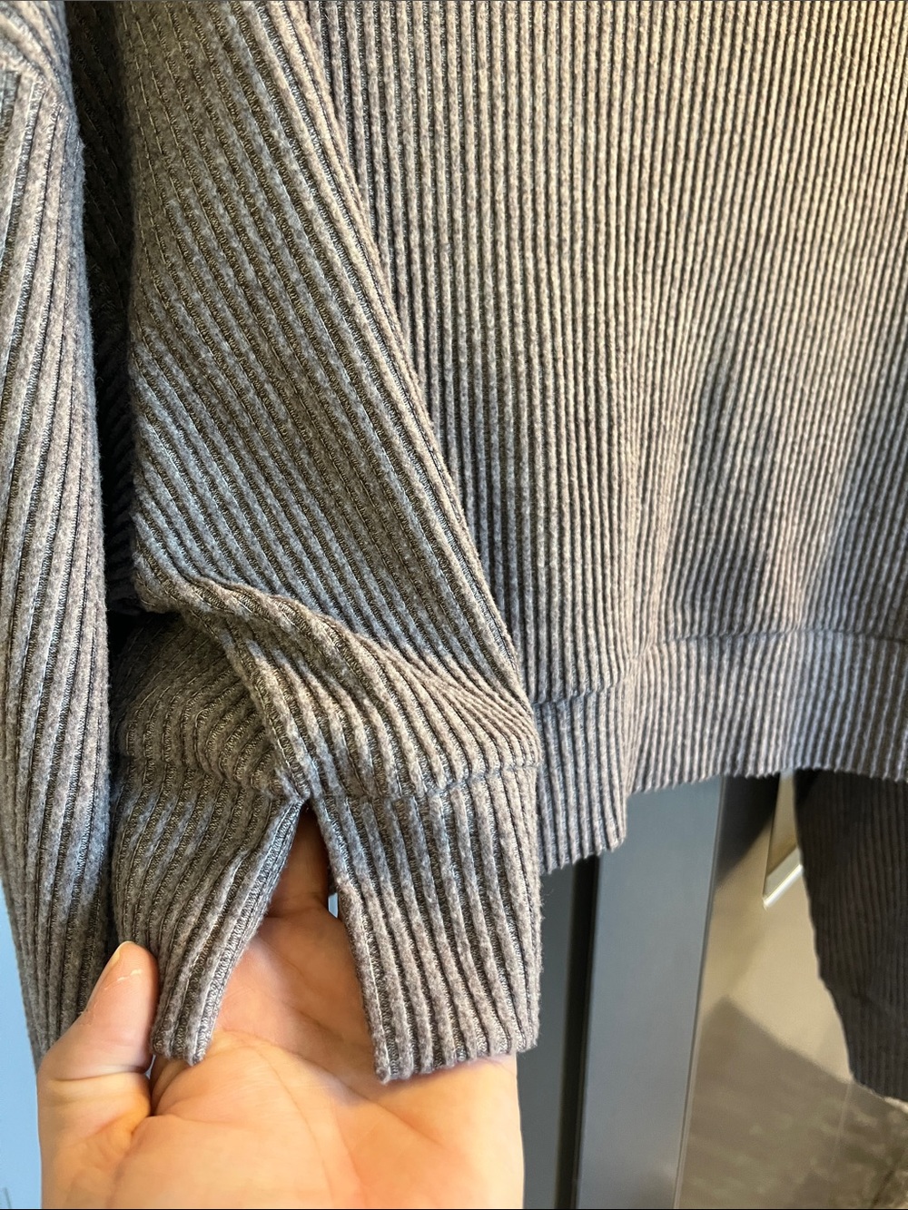 ALO Yoga Ribbed Hooded Cropped Sweater - Mauve Taupe Women’s Sz S - Picture 5 of 12